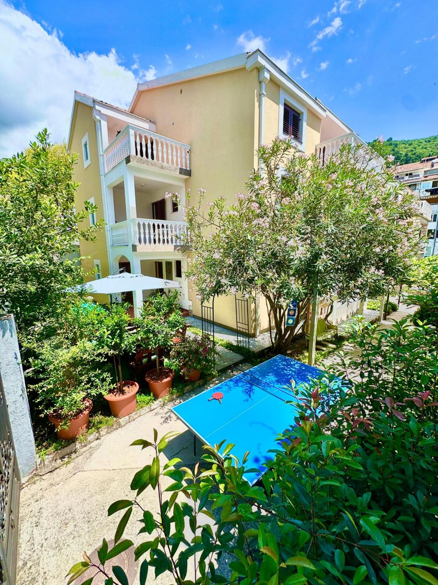 Villa Dionis Будва Экстерьер фото